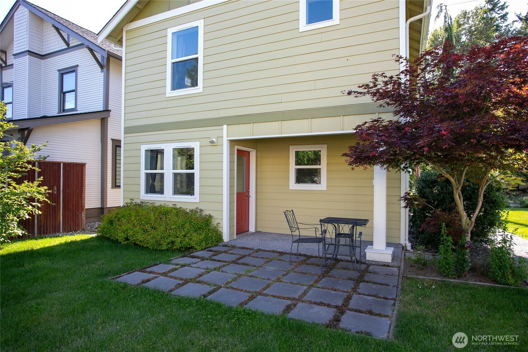 Property Photo:  2730 -2734  Nevada Street  WA 98226 