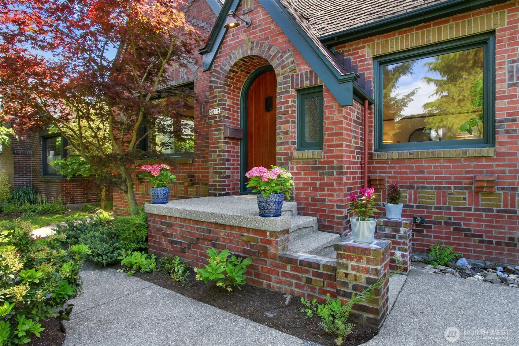 Property Photo: 8015 Jones Avenue NW WA 98117