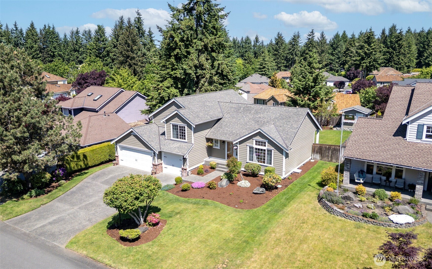 Property Photo: 8909 170th Street Ct E WA 98375