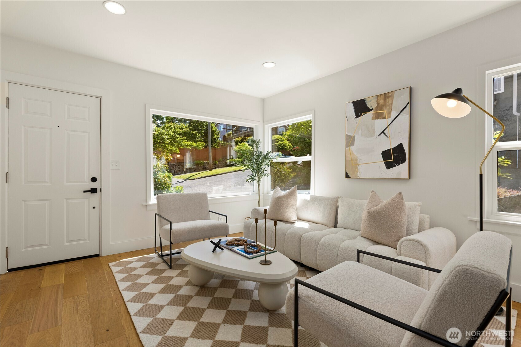 Property Photo:  2614 E Olive St  WA 98122 
