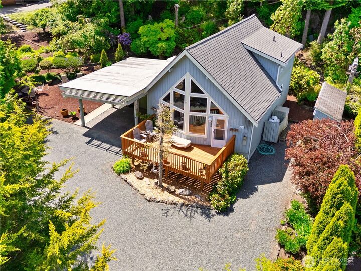 495  Colville  La Conner WA 98257 photo