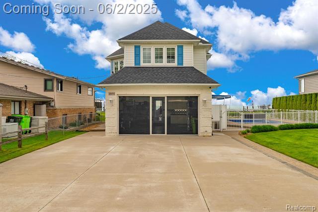 Property Photo: 49370 Bay Lane MI 48047