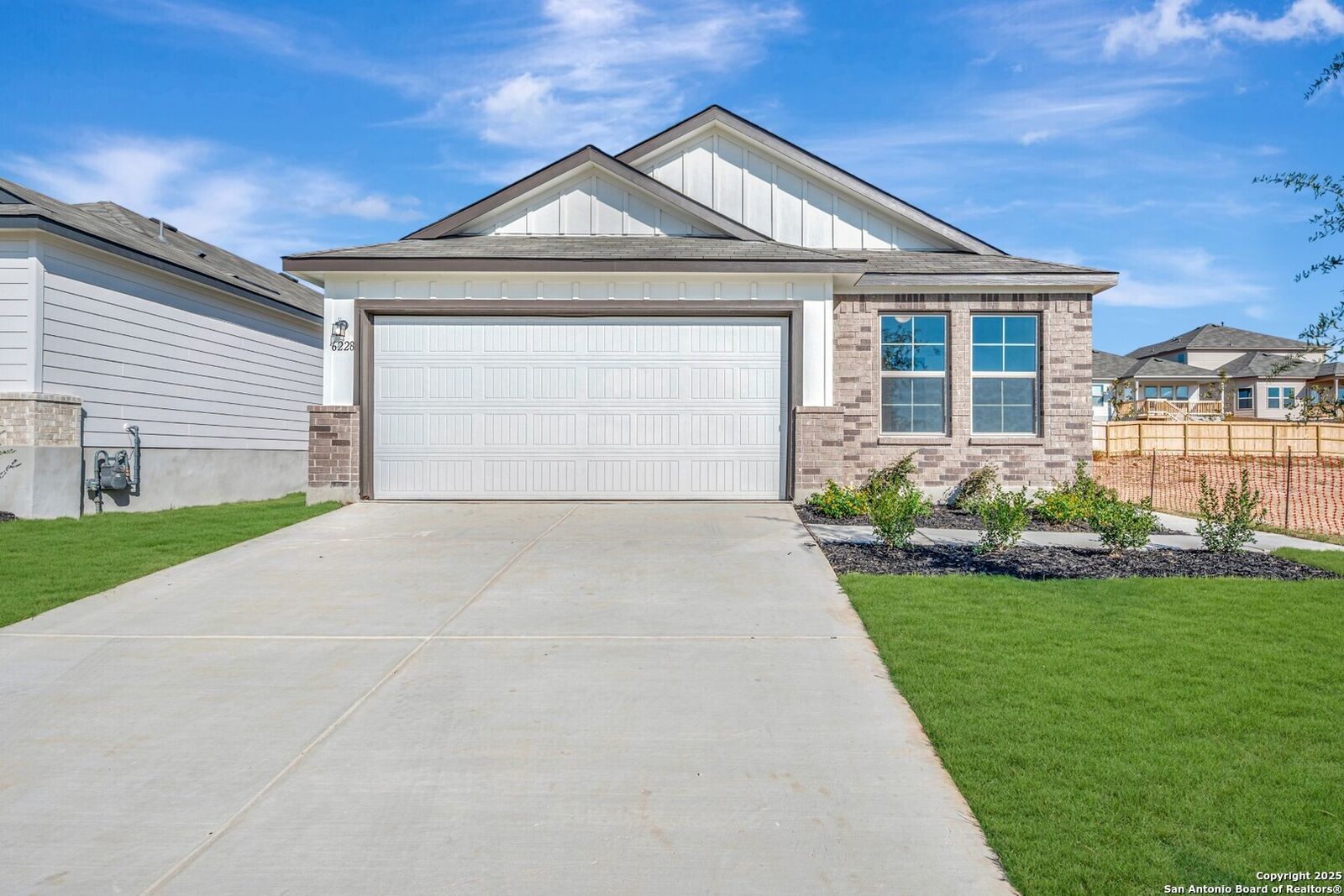 Property Photo:  6228 Persimmon Lake  TX 78245 