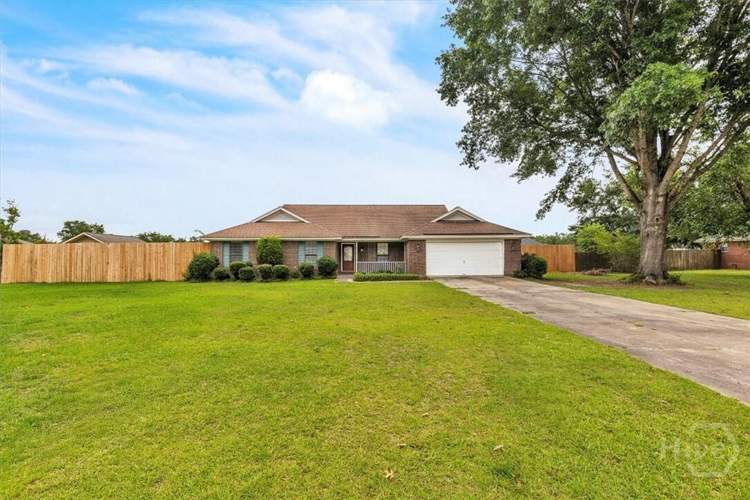 Property Photo:  203 Orchard Drive  GA 31326 