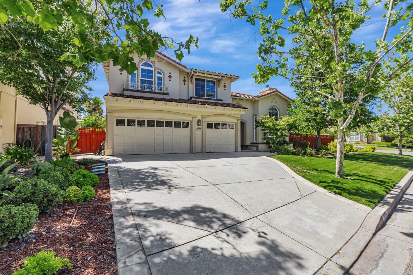 Property Photo: 18898 Bellgrove Circle CA 95070