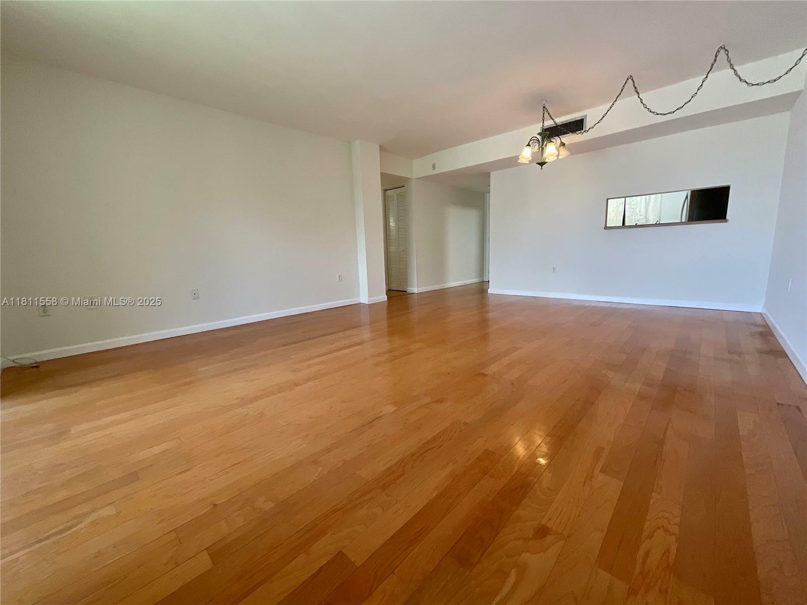 Property Photo: 8075 SW 107th Ave 217 FL 33173