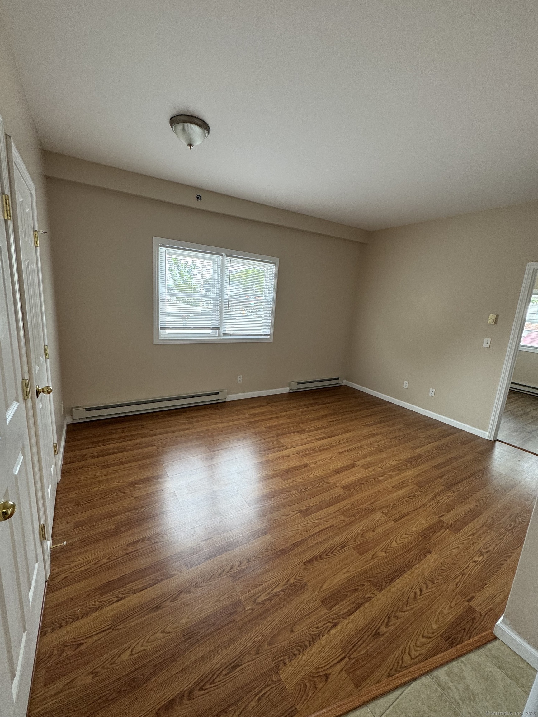 Property Photo: 422 Main Street 2 CT 06513