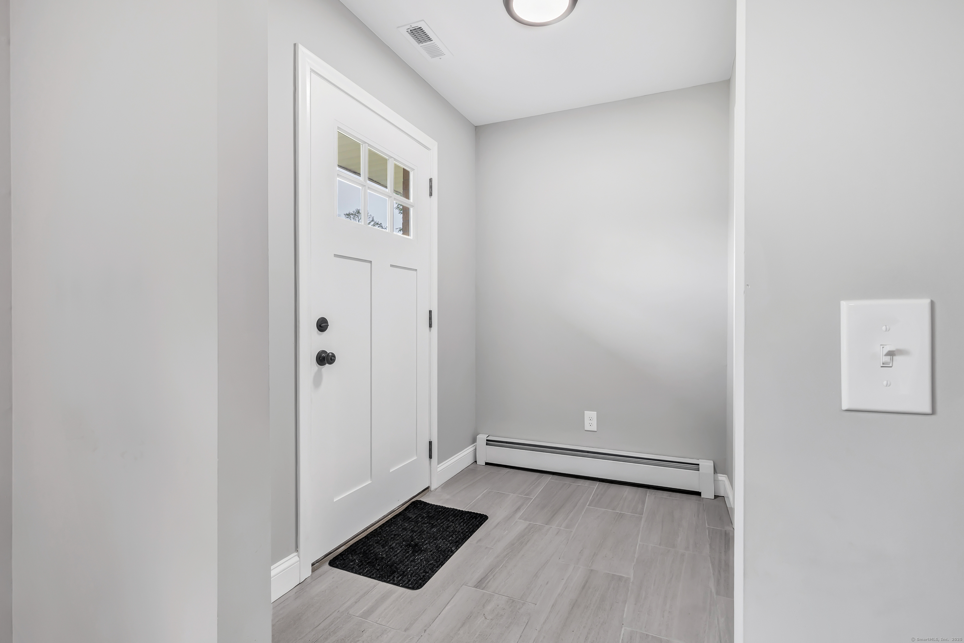 Property Photo: 325 River Road CT 06518