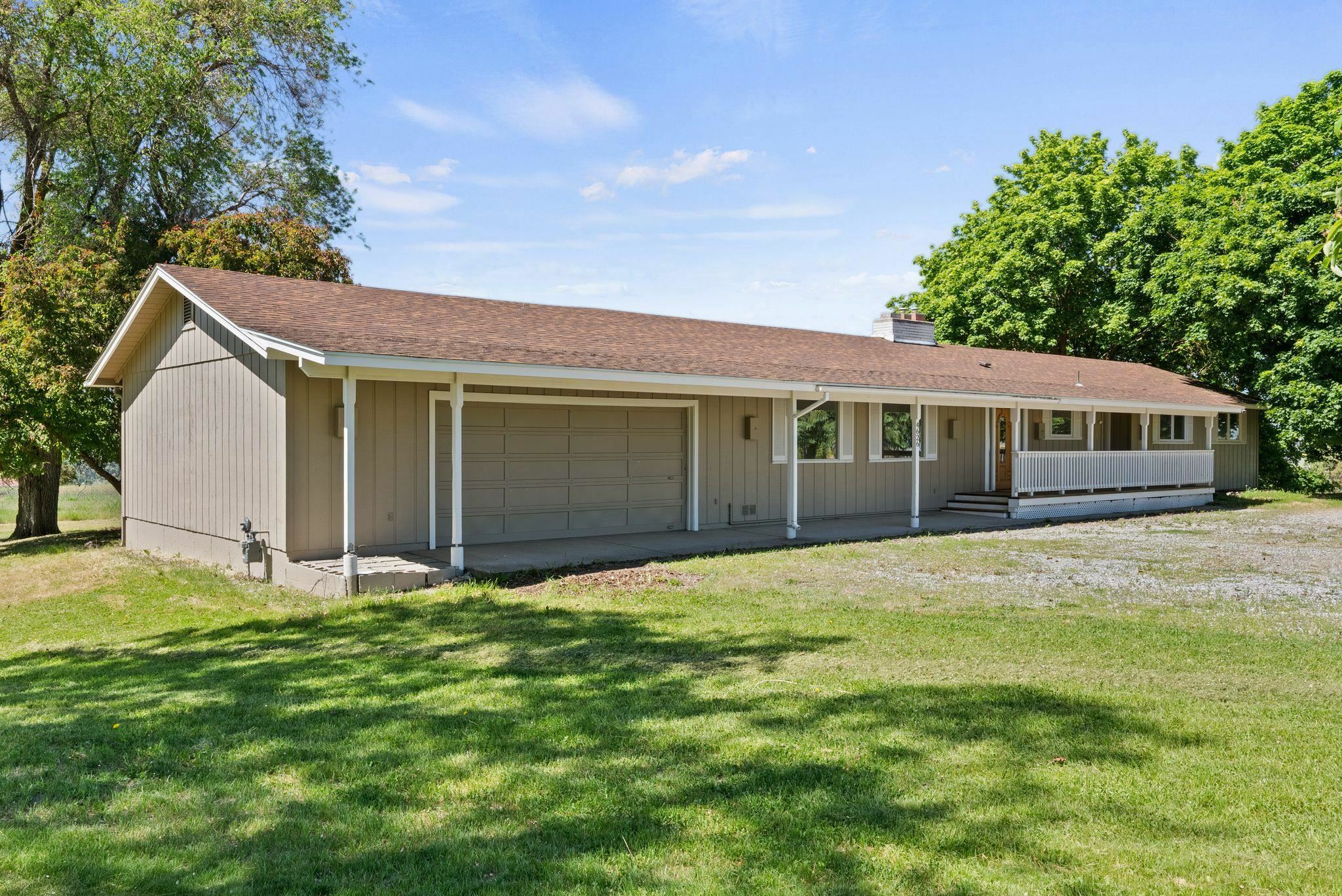Property Photo: 4626 E Orchard Rd WA 99217