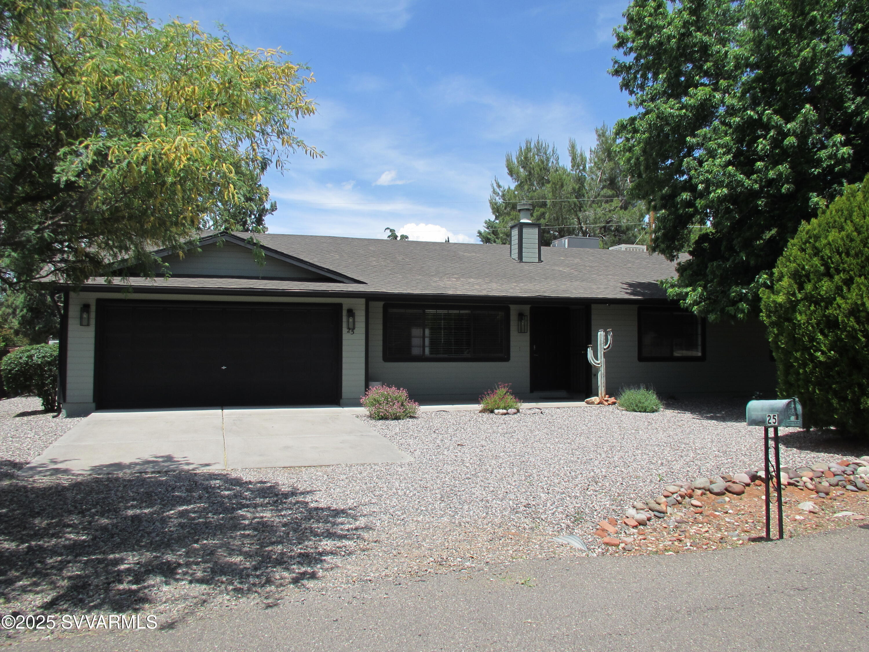 Property Photo: 25 Wild Horse Mesa Drive AZ 86351