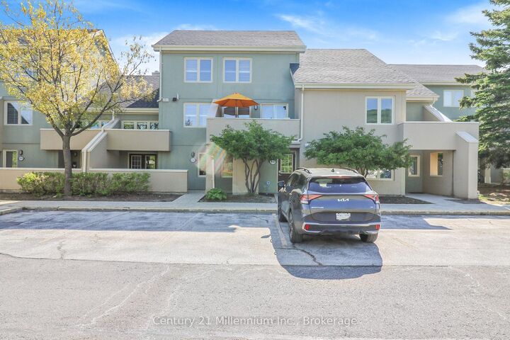 Photo de la propriété: 107 Wintergreen Place 210 ON L9Y 0P8