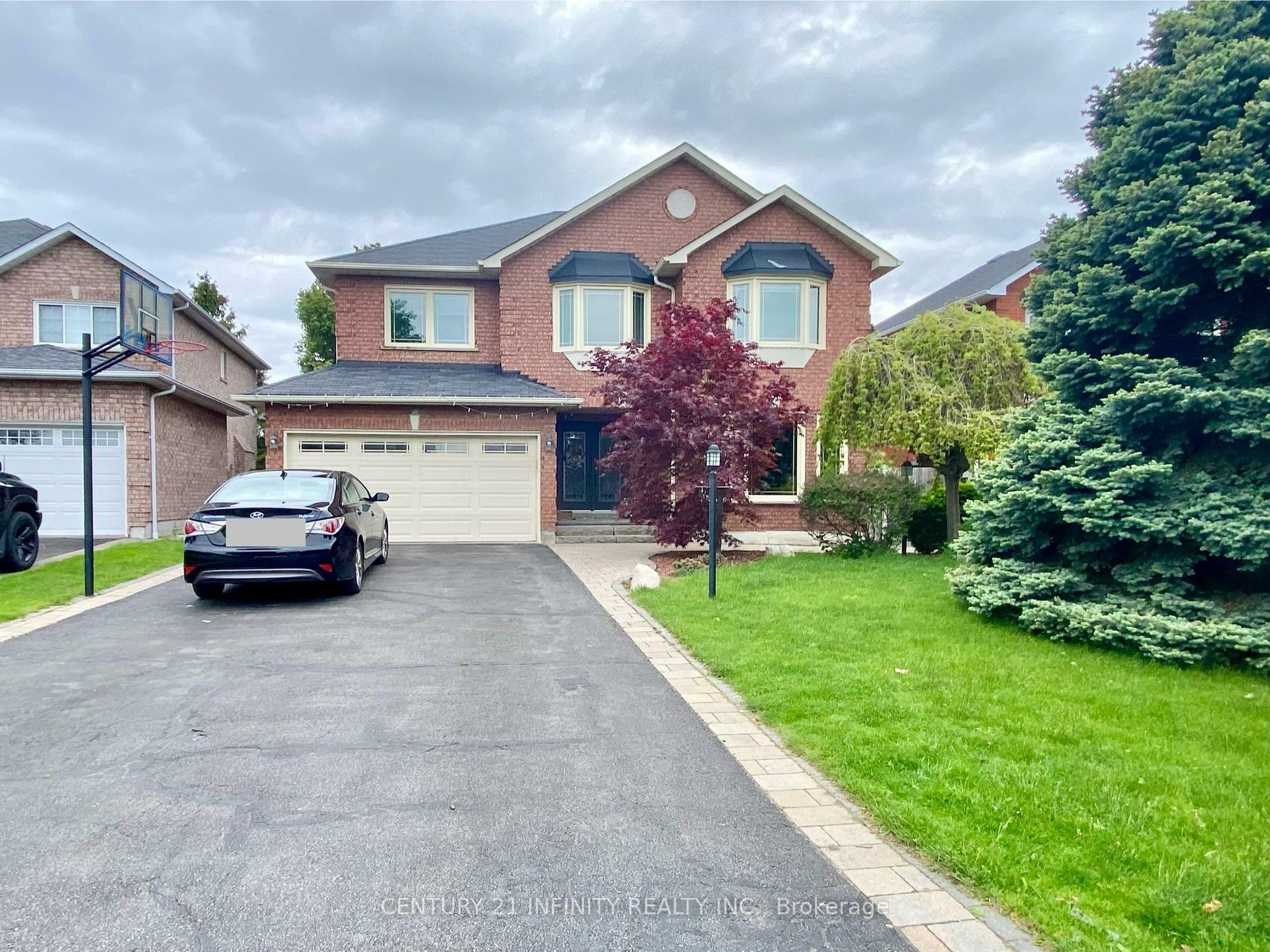 12 Headlands Crescent  Whitby ON L1R 1Z9 photo