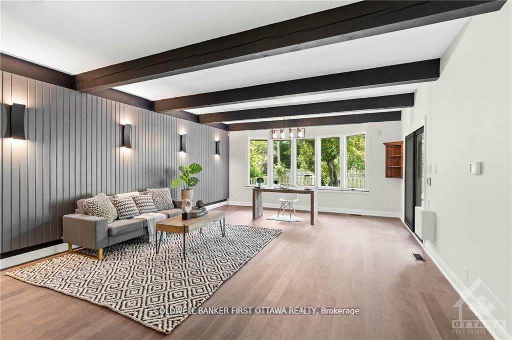 Photo de la propriété: 214 Island Park Drive ON K1Y 0A4