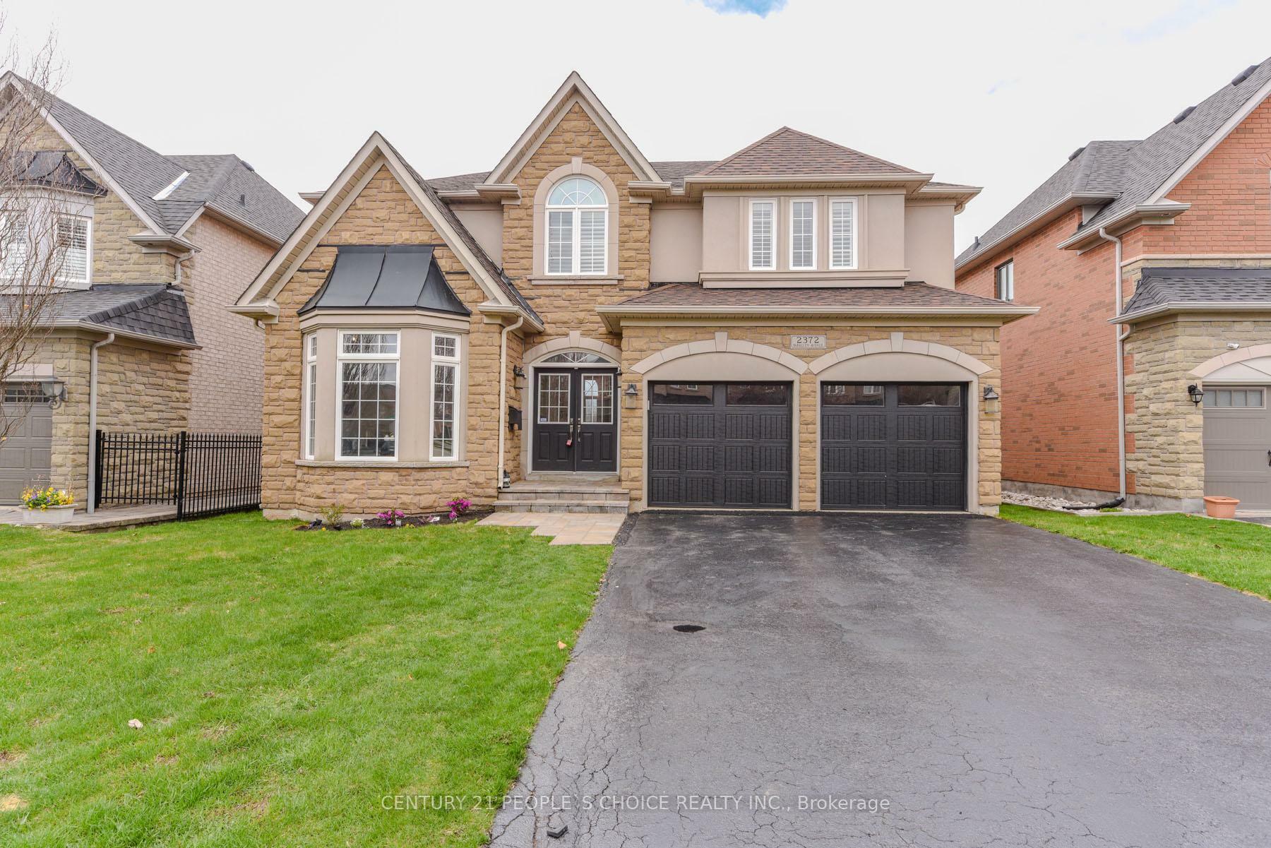 Photo de la propriété: 2372 Parkglen Avenue ON L6M 4Y5