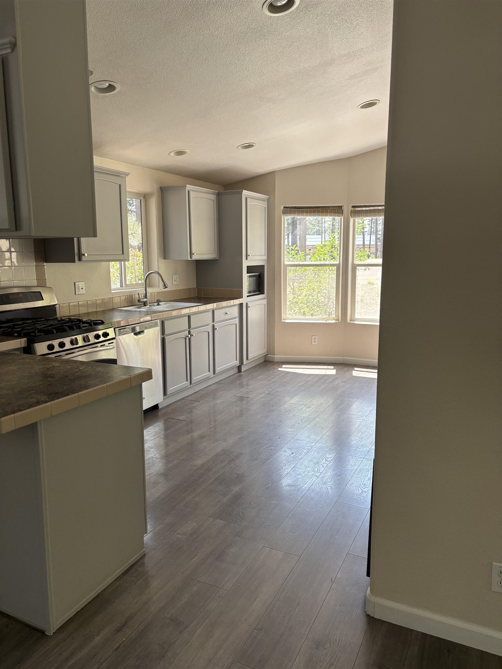 Property Photo: 10100 Pioneer Trail 1 CA 96161-2929