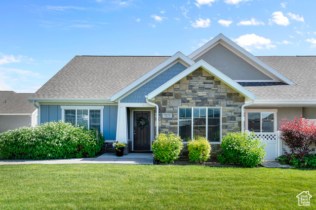 Property Photo: 742 W 130 S D UT 84062