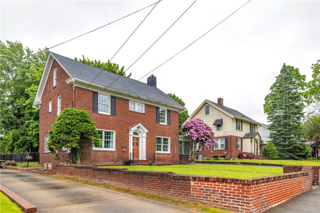 Property Photo: 111 E Sheridan Ave PA 16105