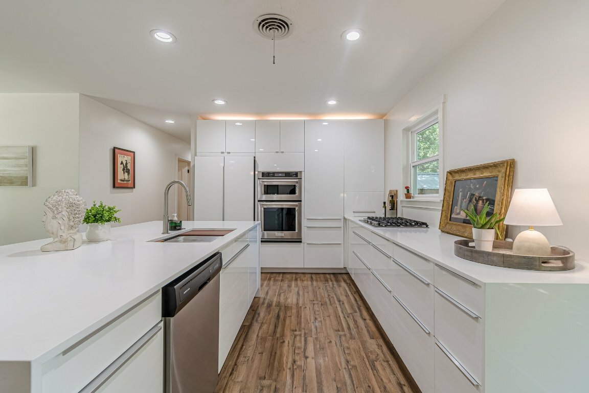 Property Photo: 4714 Philco Drive TX 78745