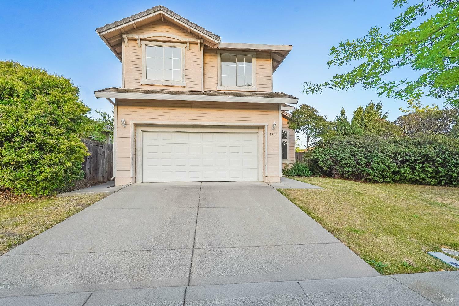 Property Photo: 2752 Hillview Drive CA 94534