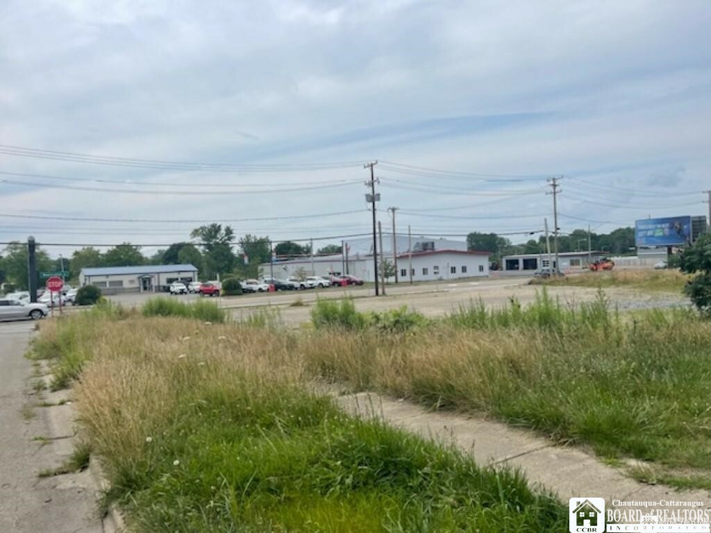 Property Photo:  1410 Washington Street  NY 14701 