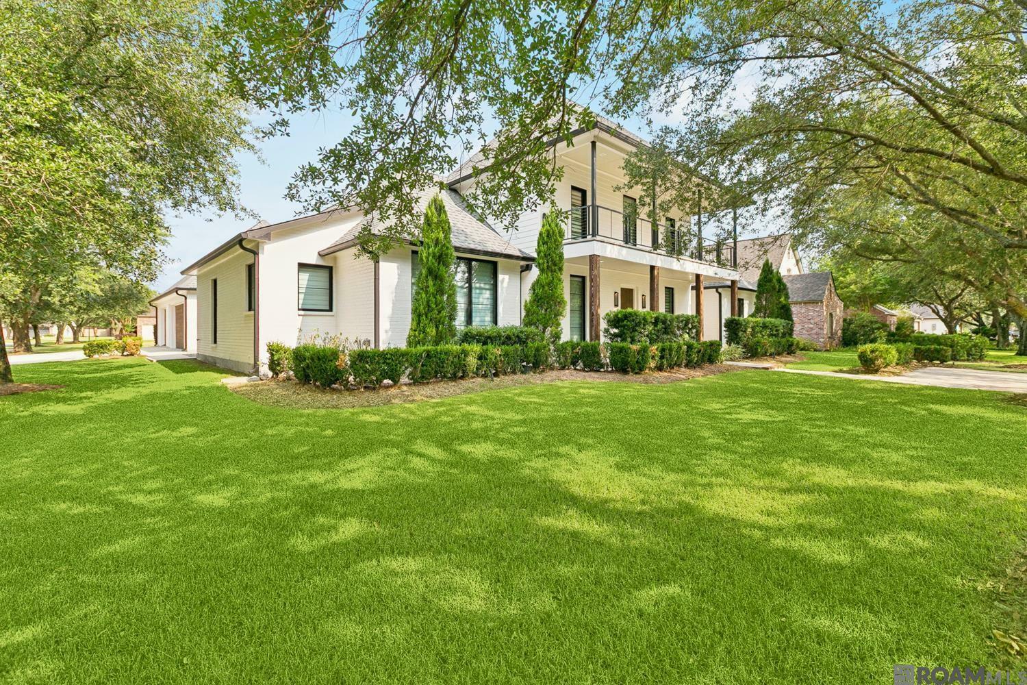 Property Photo: 6267 Tezcuco Ct LA 70737