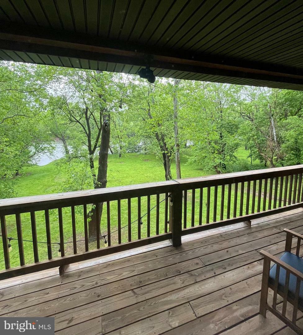 Property Photo: 173 Riverside Drive WV 25425