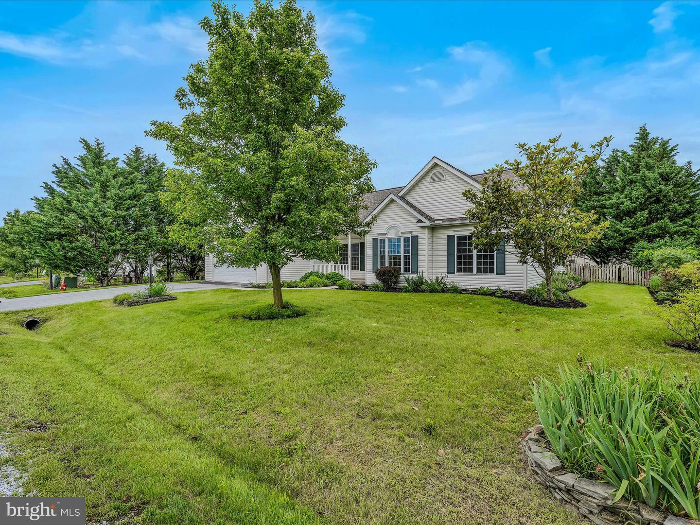 Property Photo: 130 Creighton Court WV 25404