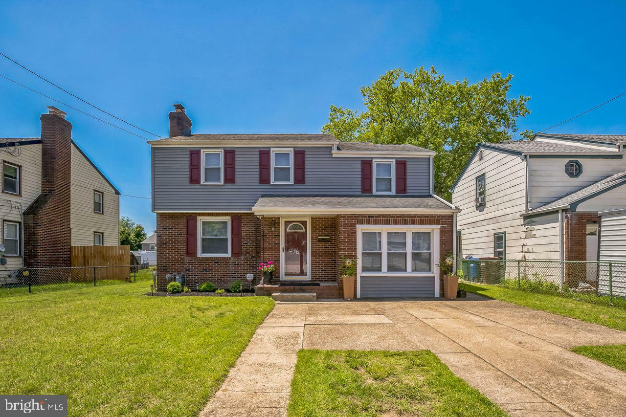 Property Photo: 742 Arndt Avenue NJ 08075