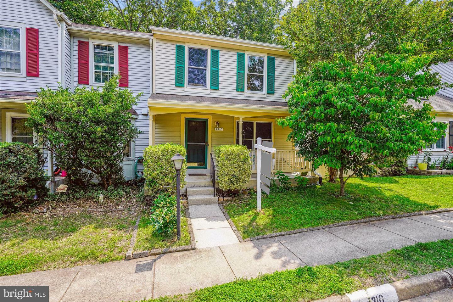 Property Photo: 4310 Jonathan Court VA 22025
