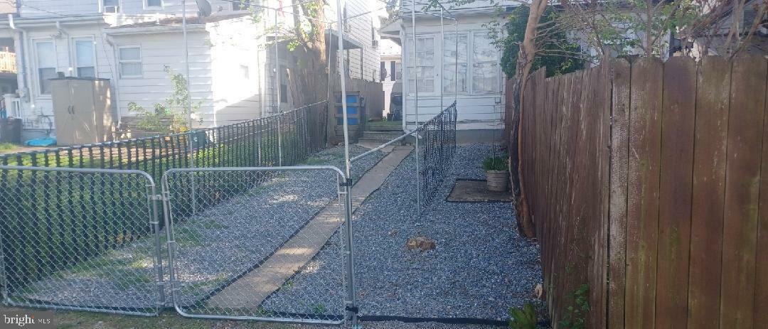 Property Photo: 36 W Simpson Street PA 17055