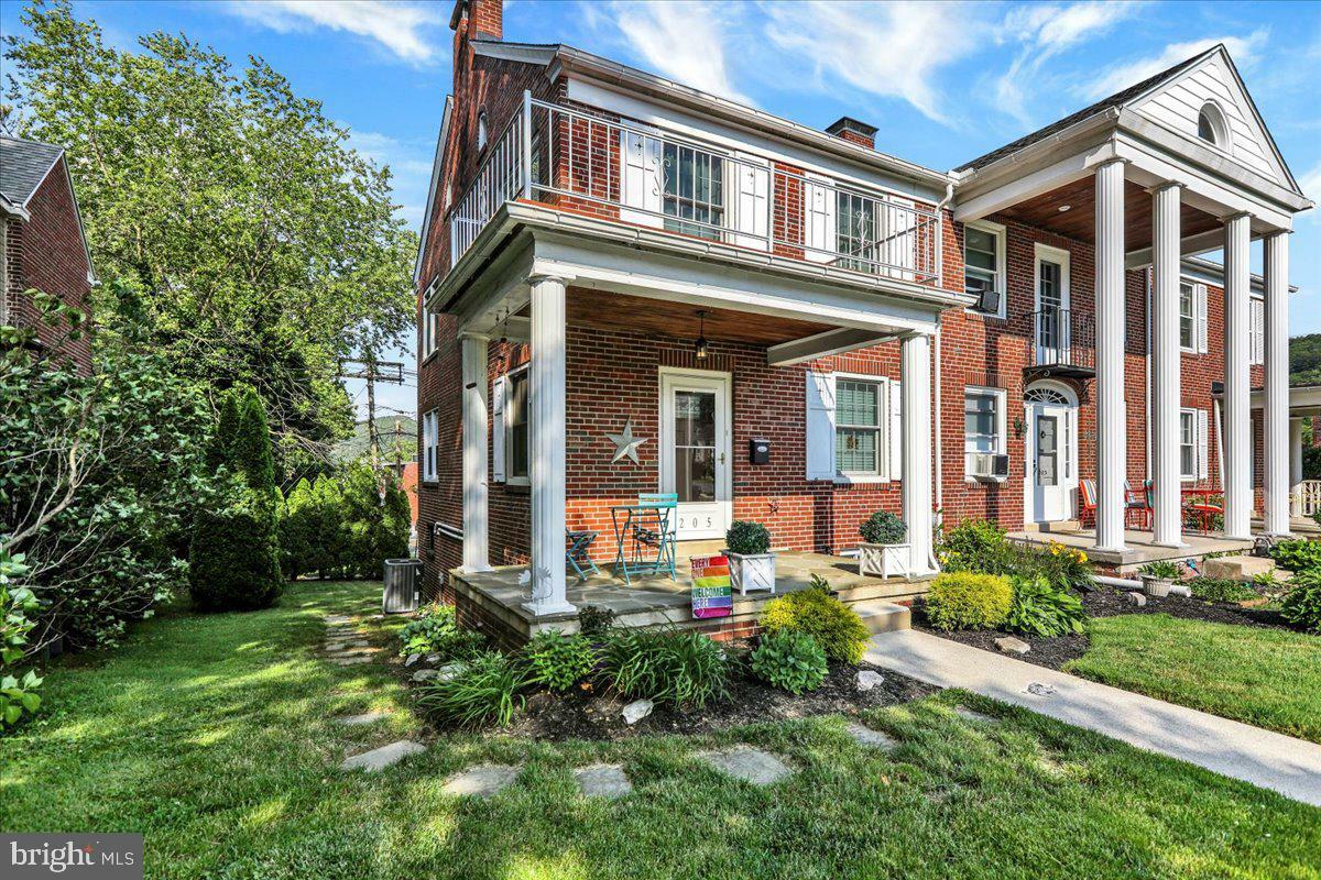 Property Photo: 205 Endlich Avenue PA 19606