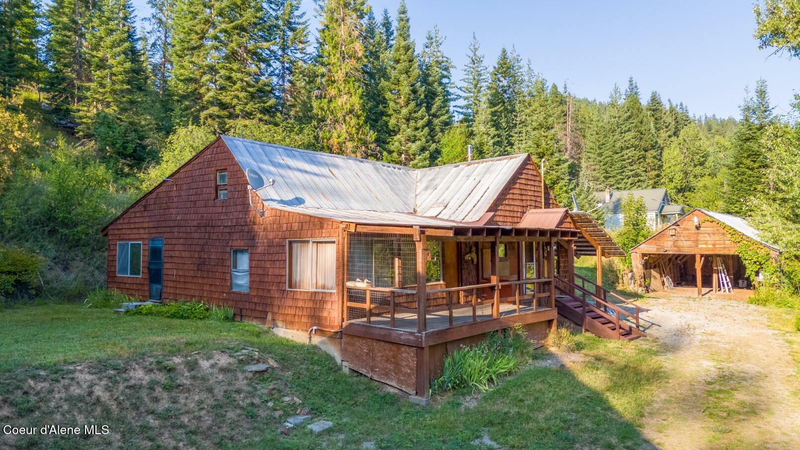 Property Photo: 5987 Prichard Creek St ID 83874