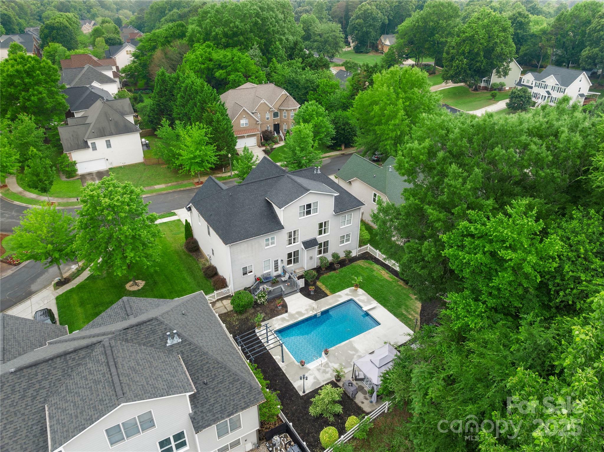 Property Photo: 10304 Squires Way 18 NC 28031