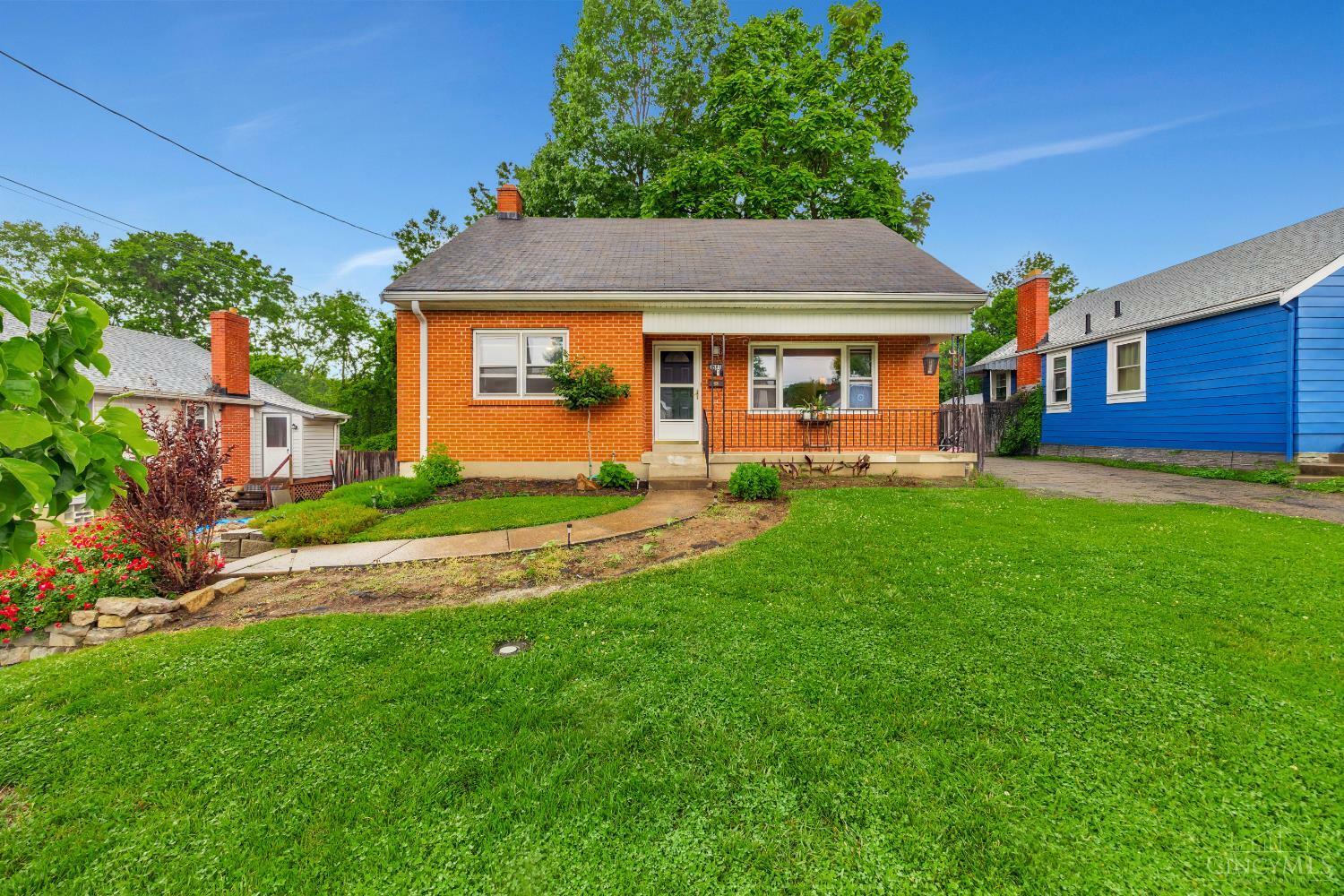 2985 Bailey Avenue  Green Twp OH 45248 photo