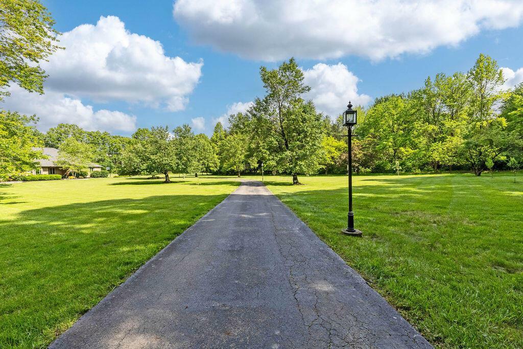 Property Photo: 7276 Lee Road OH 43081