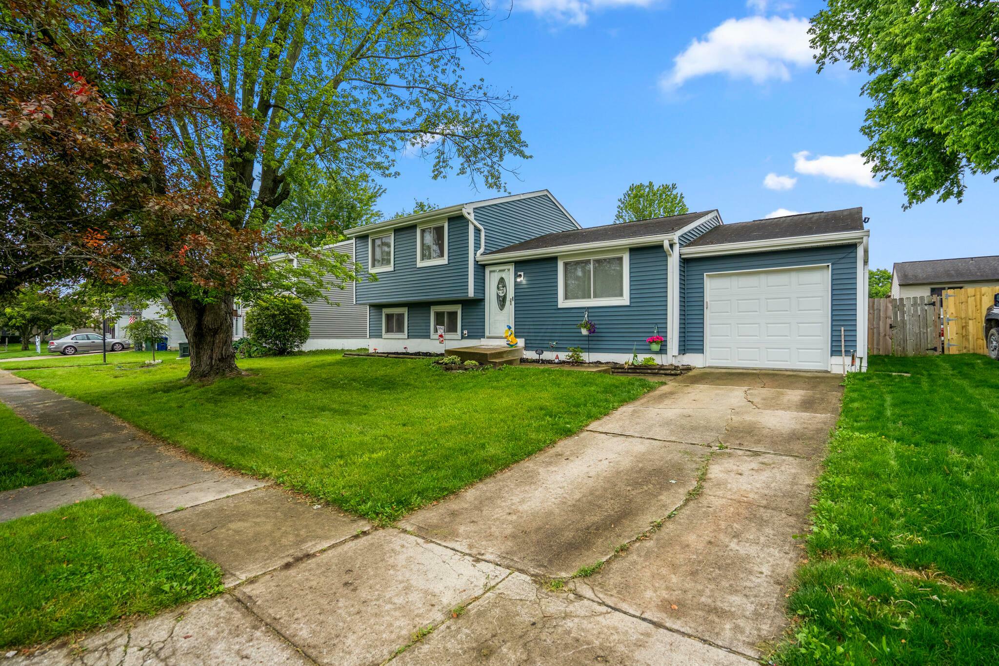 Property Photo: 2421 Nugget Drive OH 43123