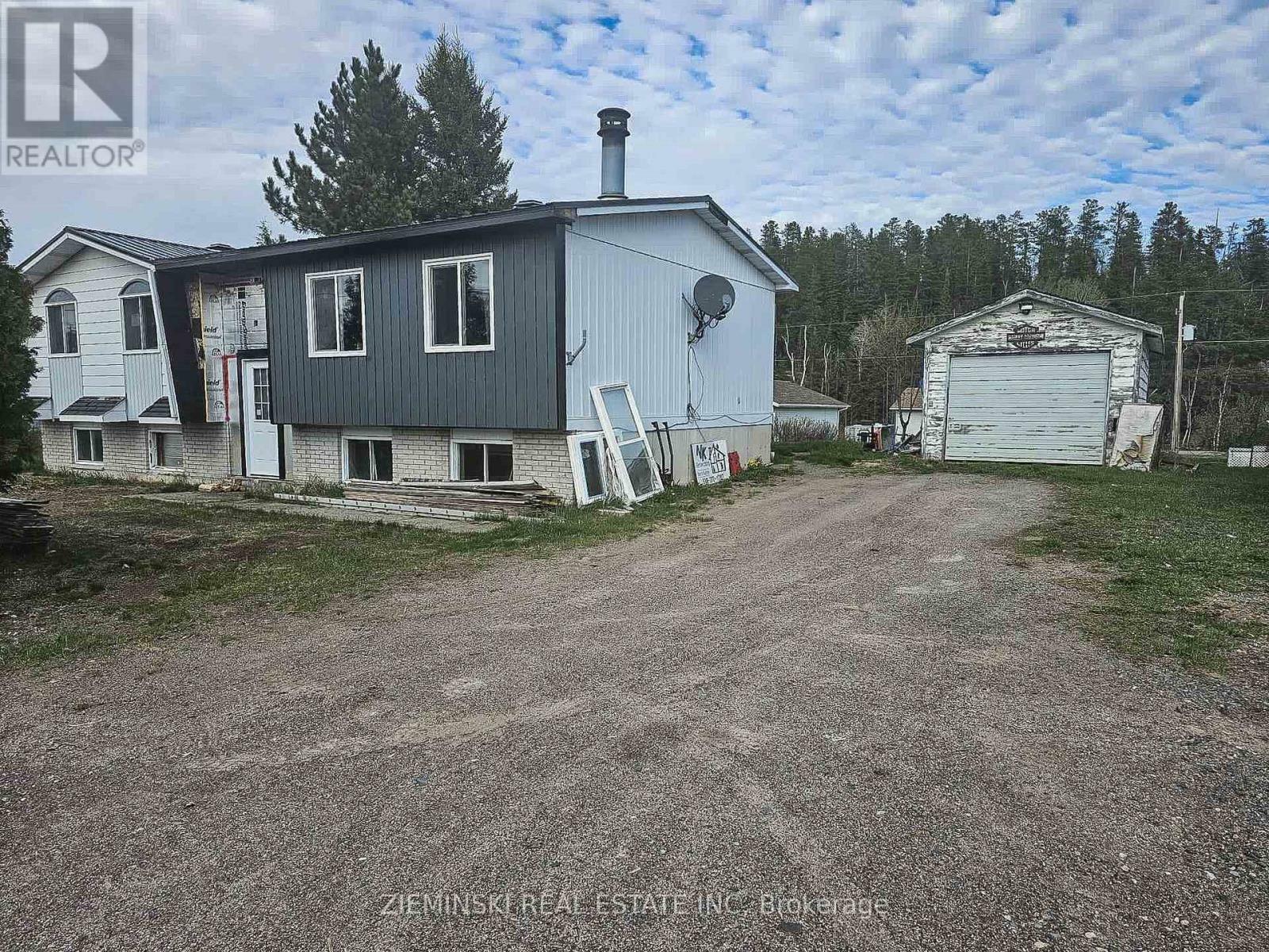 Property Photo: 211 Georgina Street ON P0K 1M0
