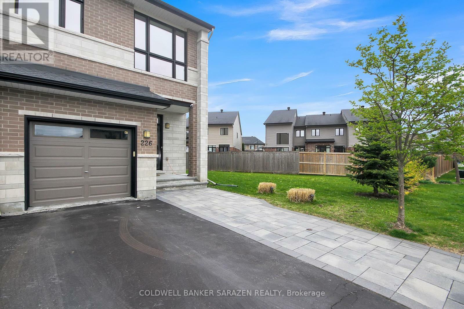 Property Photo: 226 Southbridge Street ON K4M 0C5