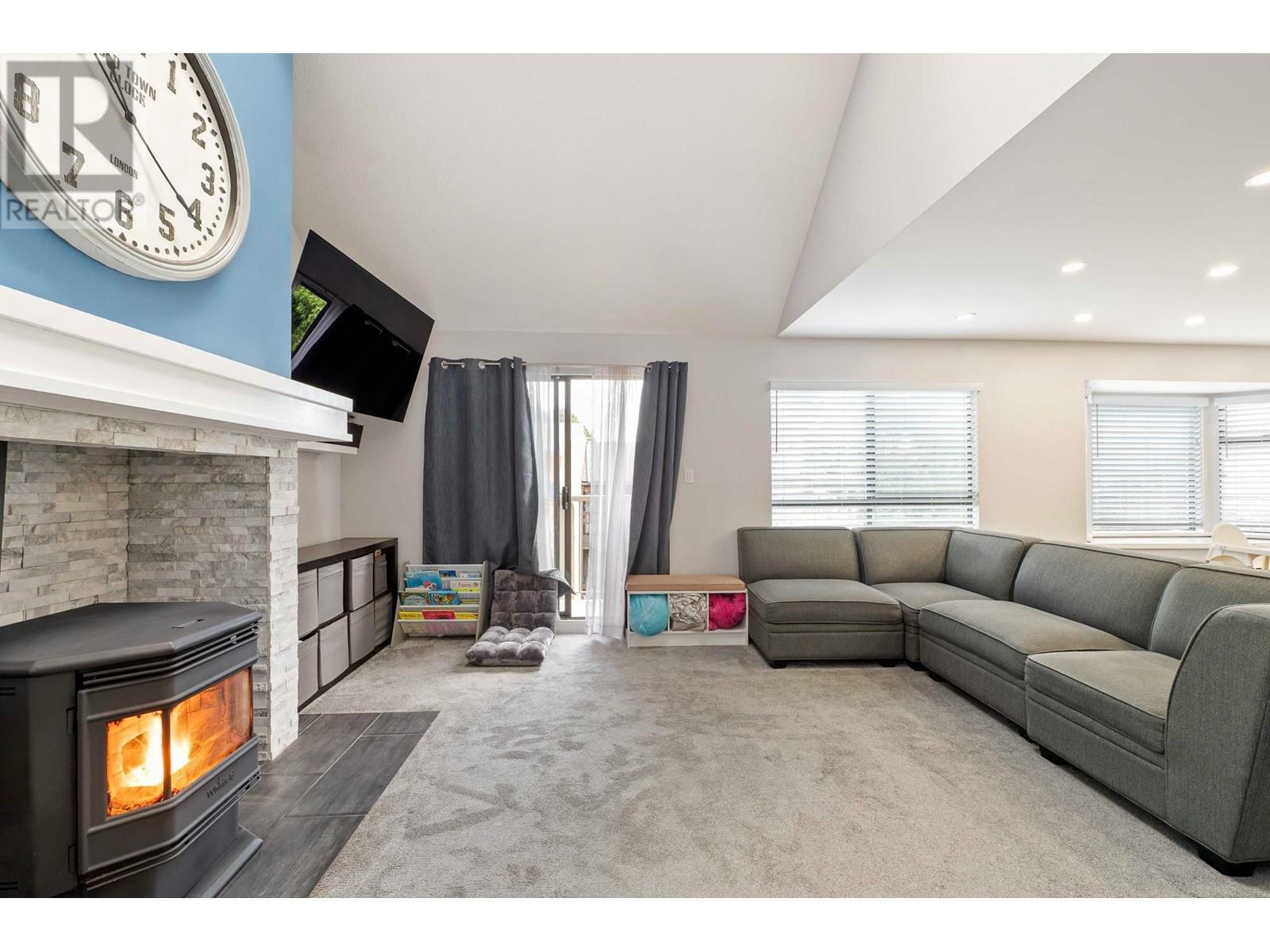 Property Photo: 777 Eighth Street 410 BC V3M 3S7
