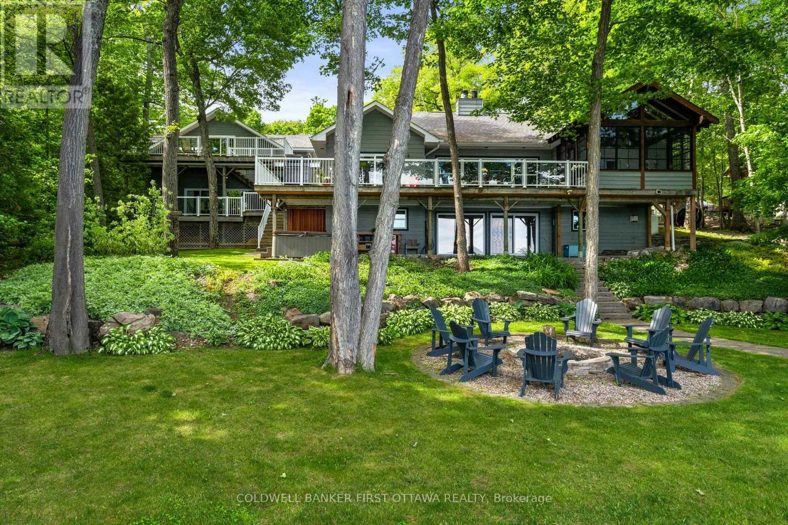 Photo de la propriété: 314 Kennedy Road ON K0J 1H0