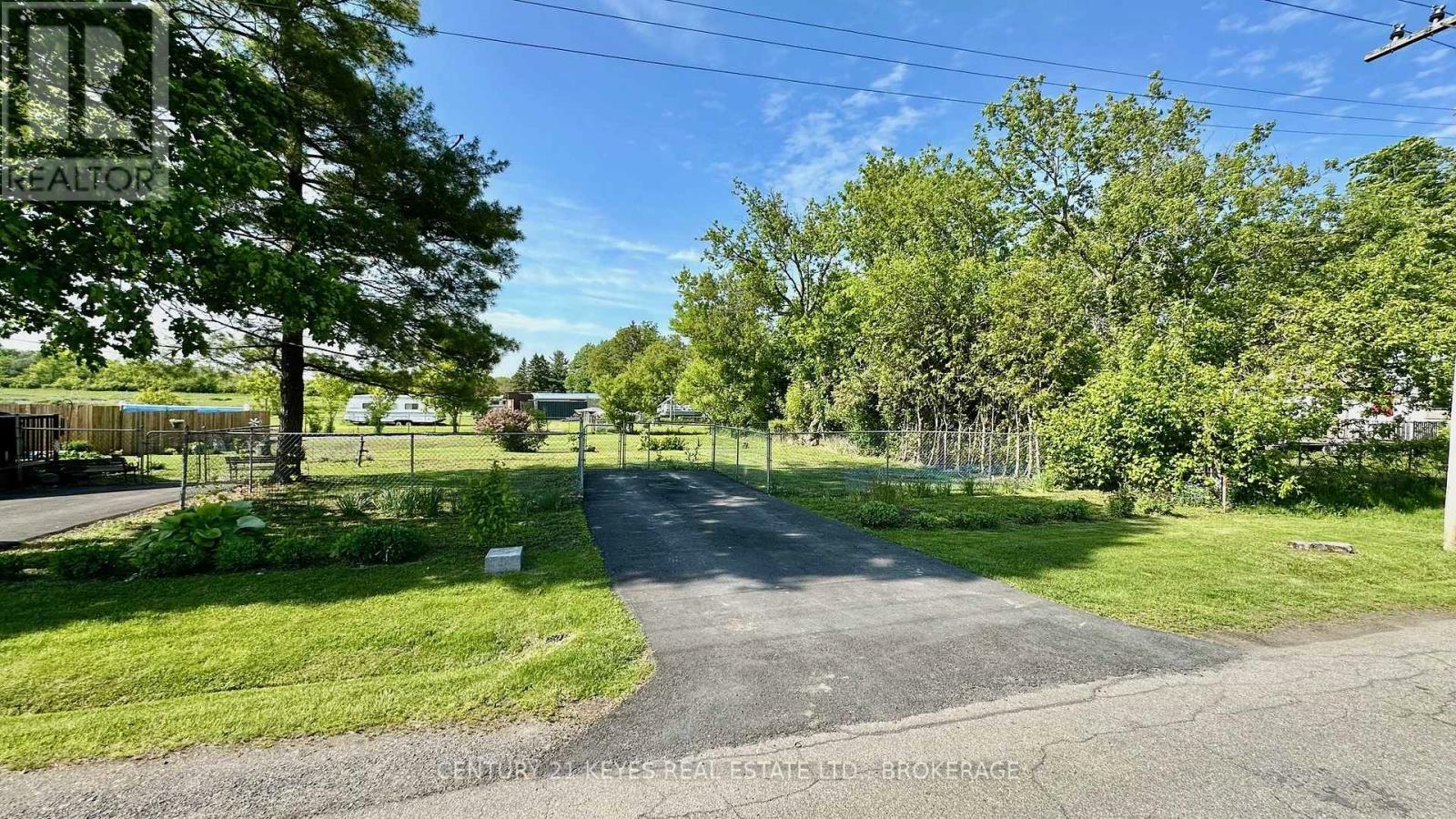376 Second Street  Gananoque ON K7G 2K1 photo