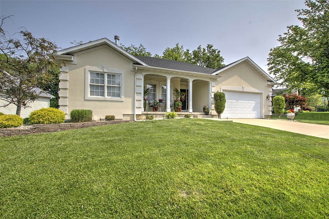 7 Buttonridge Place  Mt. Zion IL 62549 photo