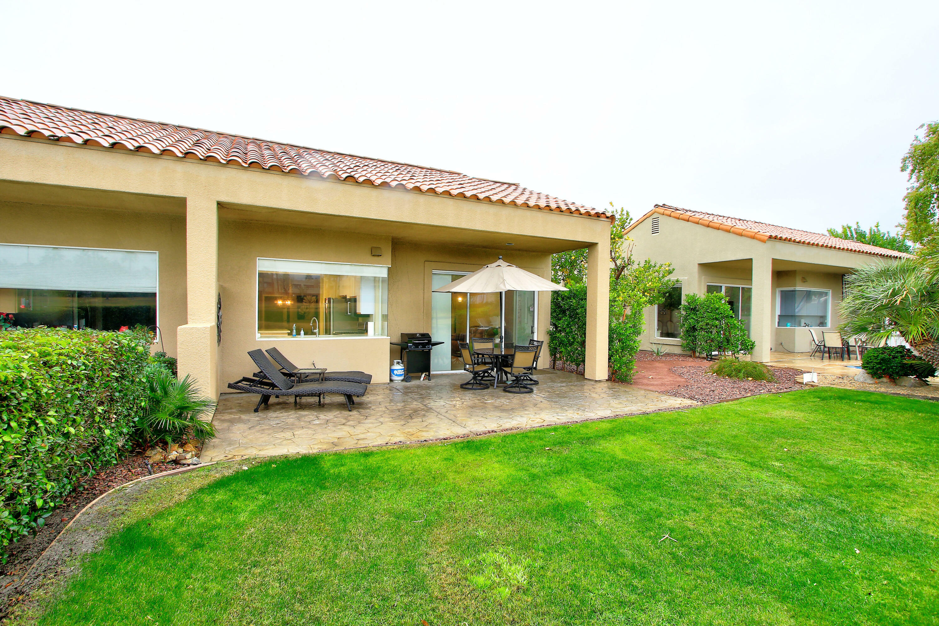 Property Photo: 20 Pebble Beach Drive CA 92270