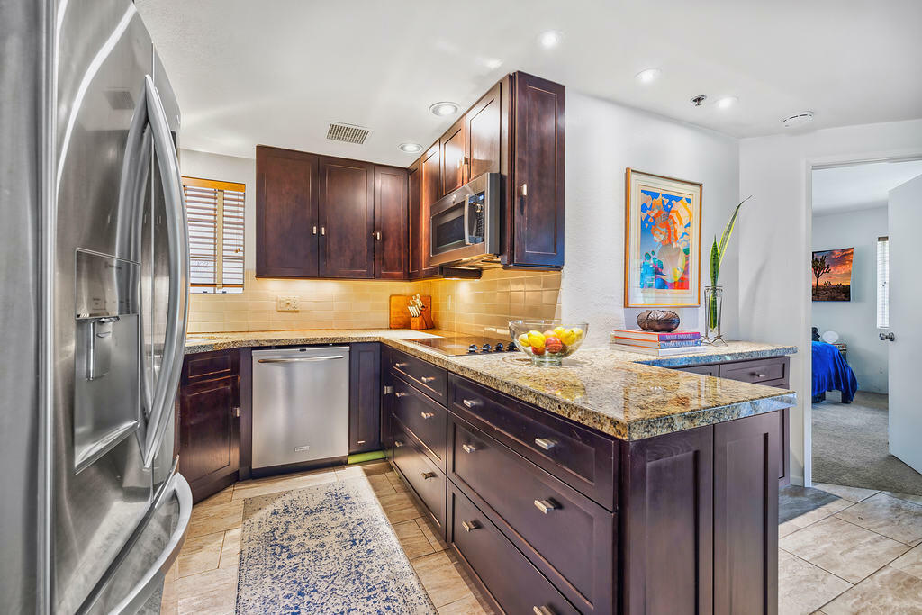 Property Photo: 2700 Lawrence Crossley Road 103 CA 92264