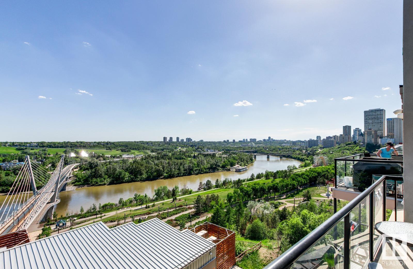 9503 101 Avenue NW 506  Edmonton AB T5H 4R1 photo