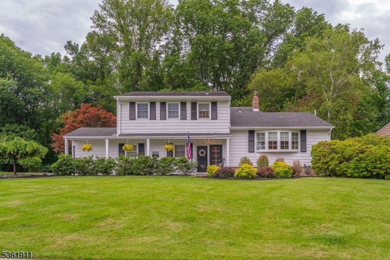 Property Photo: 201 Dorset Dr NJ 07066