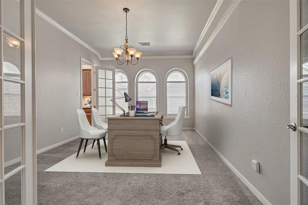 Property Photo: 27 Planchard Ct TX 77382