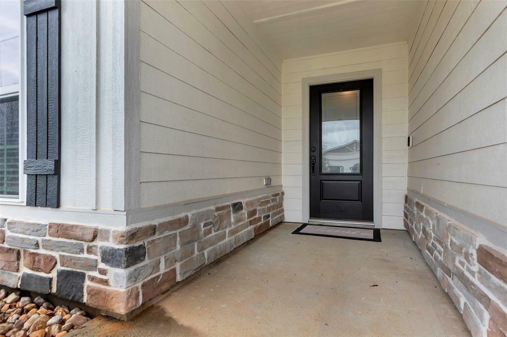 Property Photo: 16134 Sugar Falls Drive TX 77303