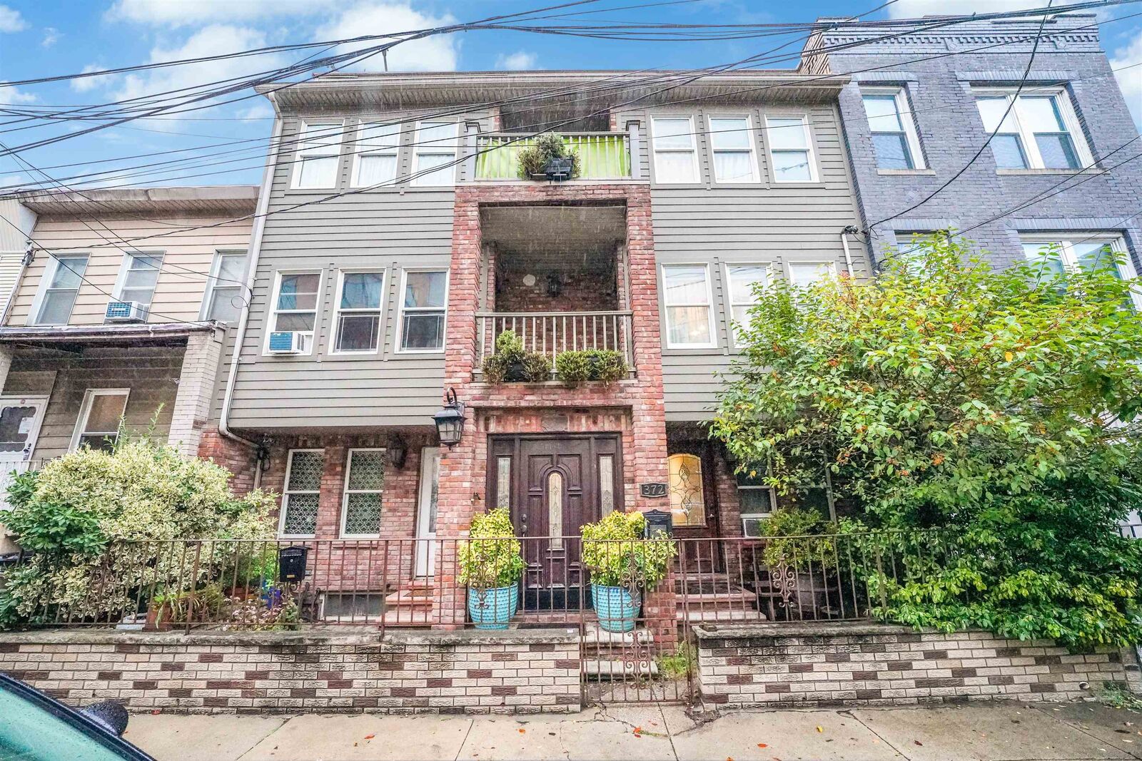 Property Photo:  372 5th St  NJ 07302 