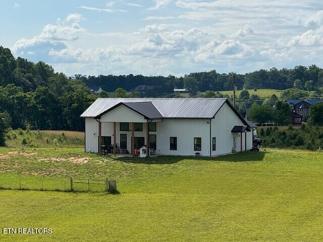 Property Photo:  174 County Line Road  TN 37725 